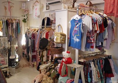 小型服装店室内装修效果图片