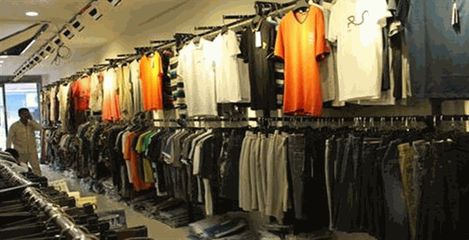 探秘七号仓库 时尚服饰的宝藏之地